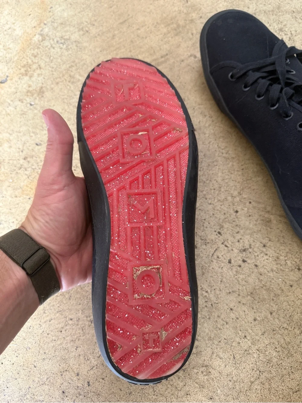 Tomo golf sneakers